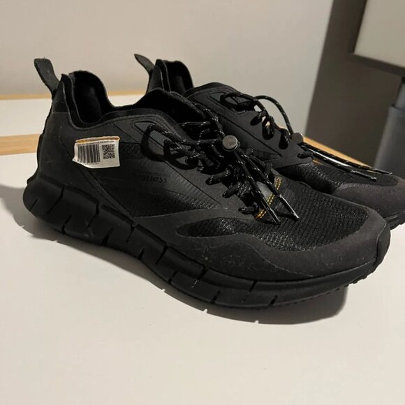Reebok Training Zig Kinetica Horizon Charli Cohen trainers in black UK6.5 US9.5 - Picture 2 of 7